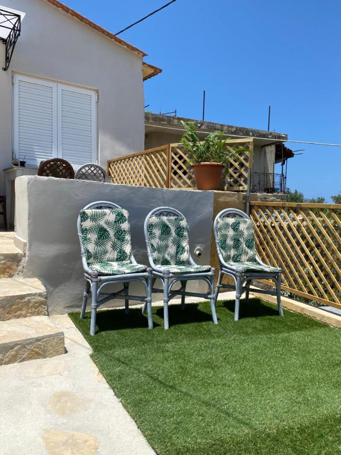 Villa Casa Di Fragkiskos. Ένα Σπίτι Μέσα Στη Φύση. à Kondomarion Extérieur photo
