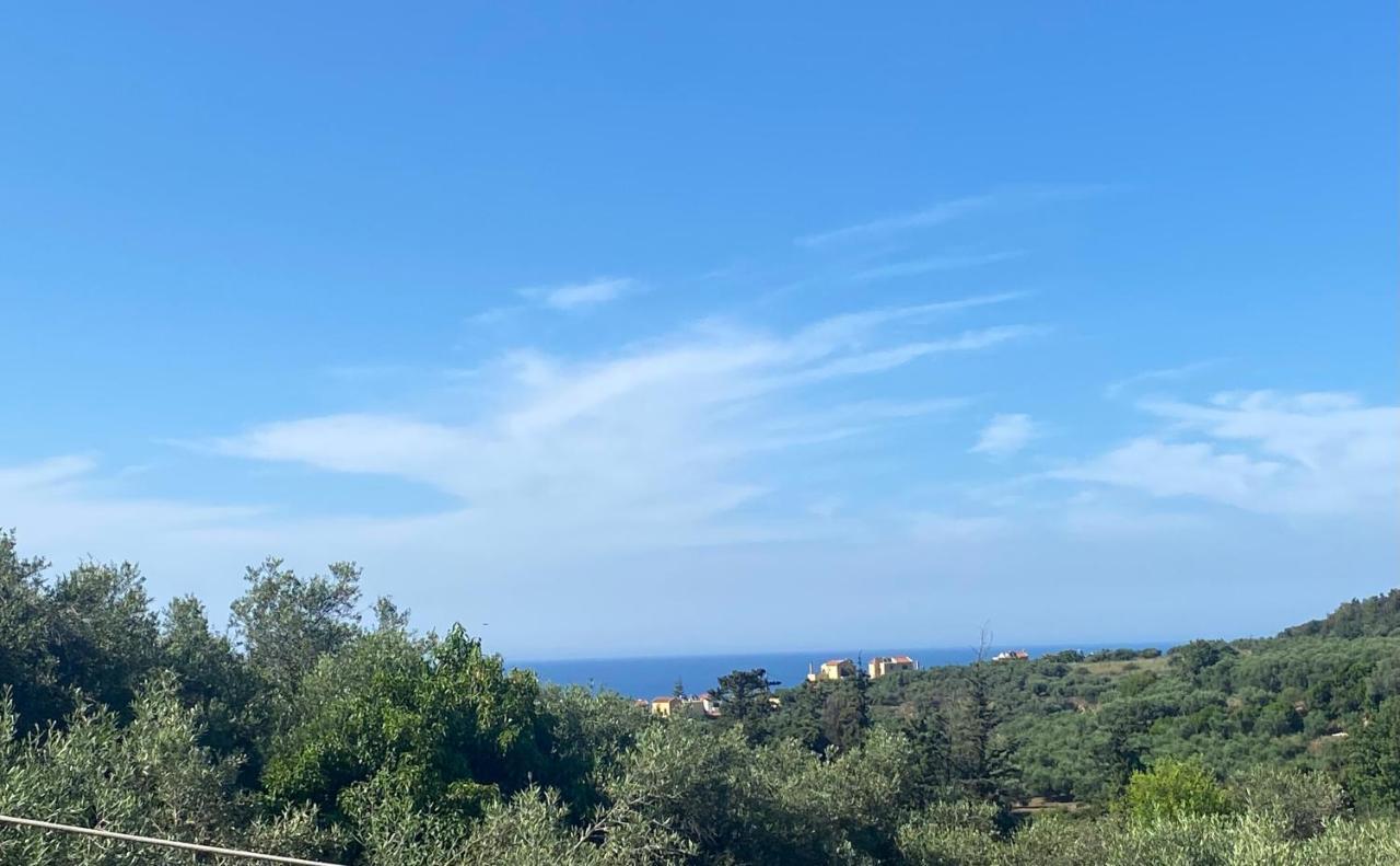 Villa Casa Di Fragkiskos. Ένα Σπίτι Μέσα Στη Φύση. à Kondomarion Extérieur photo