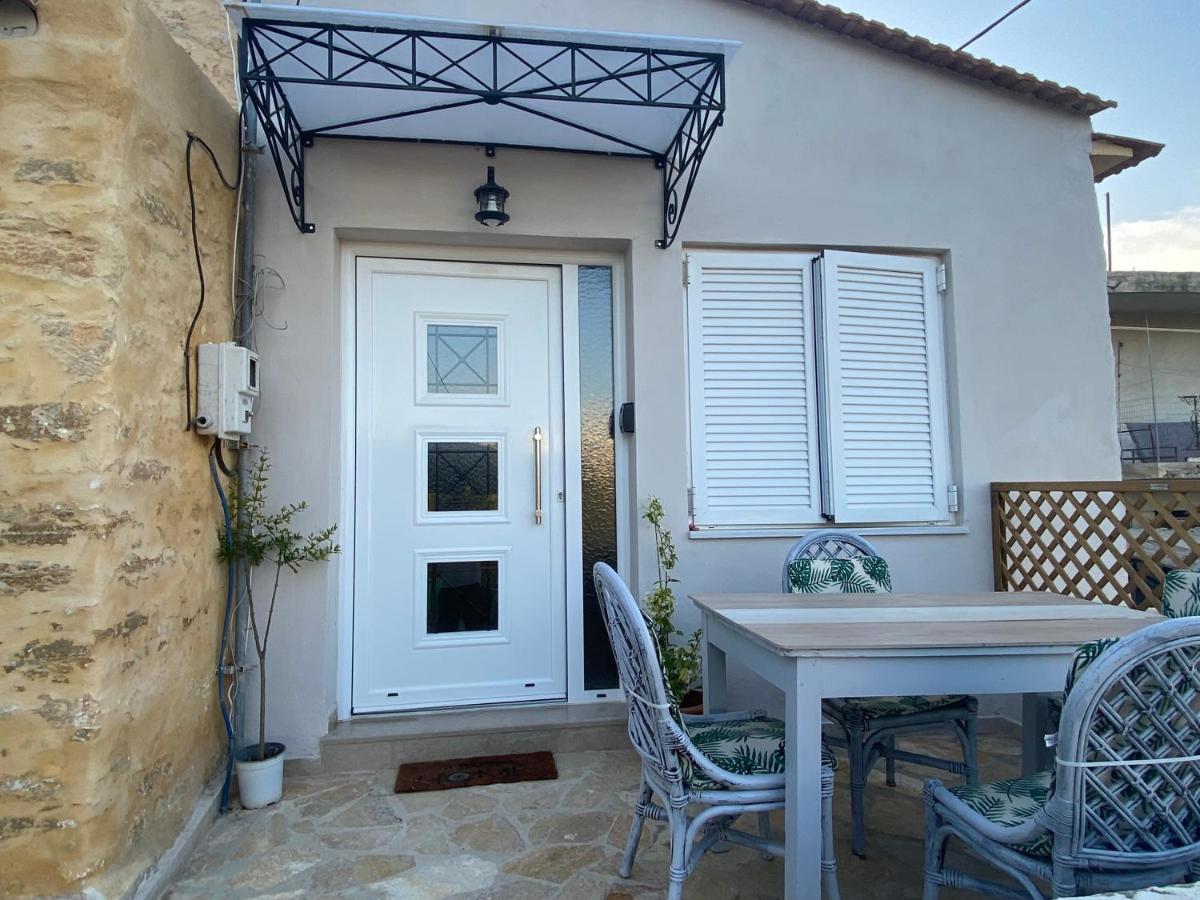Villa Casa Di Fragkiskos. Ένα Σπίτι Μέσα Στη Φύση. à Kondomarion Extérieur photo